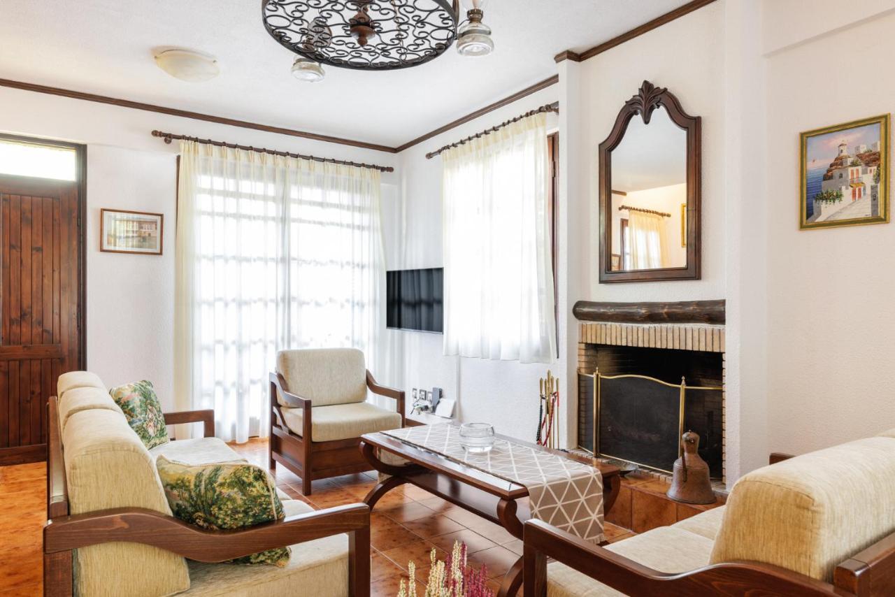 Beach Front Vintage Villa Kalliktratis Nea Kallikrateia Экстерьер фото