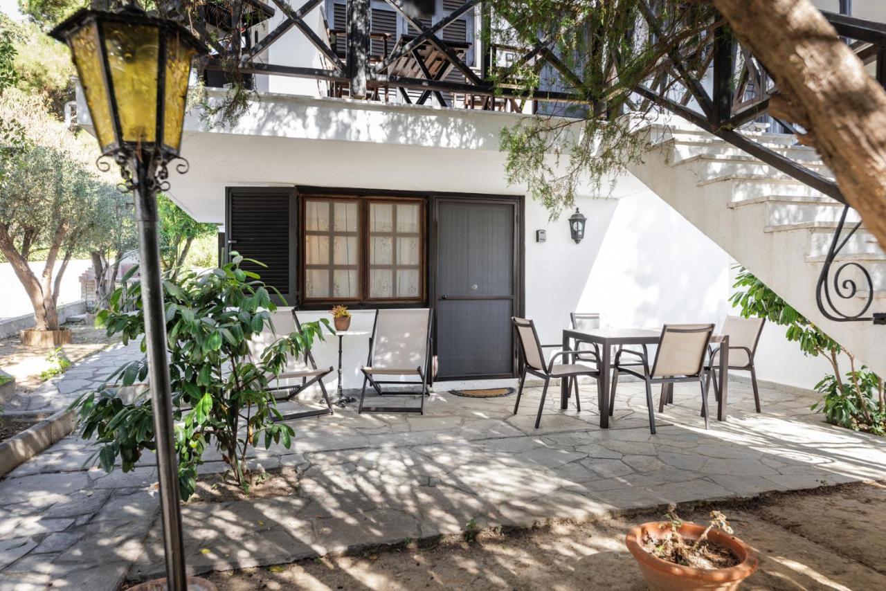Beach Front Vintage Villa Kalliktratis Nea Kallikrateia Экстерьер фото